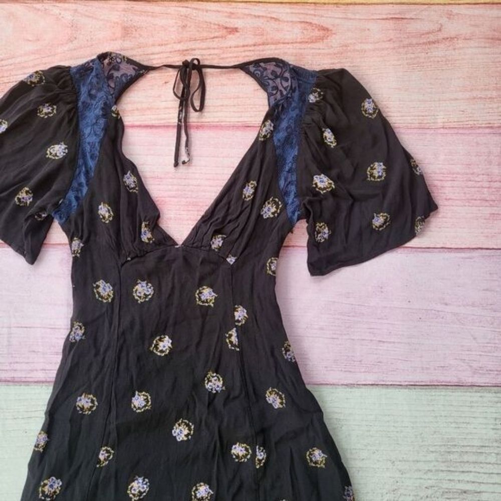 Free People Black Clove Mockingbird Keyhole Back A-line Mini Dress‎ Size 4 - Picture 8 of 11